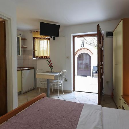 דירות קרק Casa Di Nives מראה חיצוני תמונה