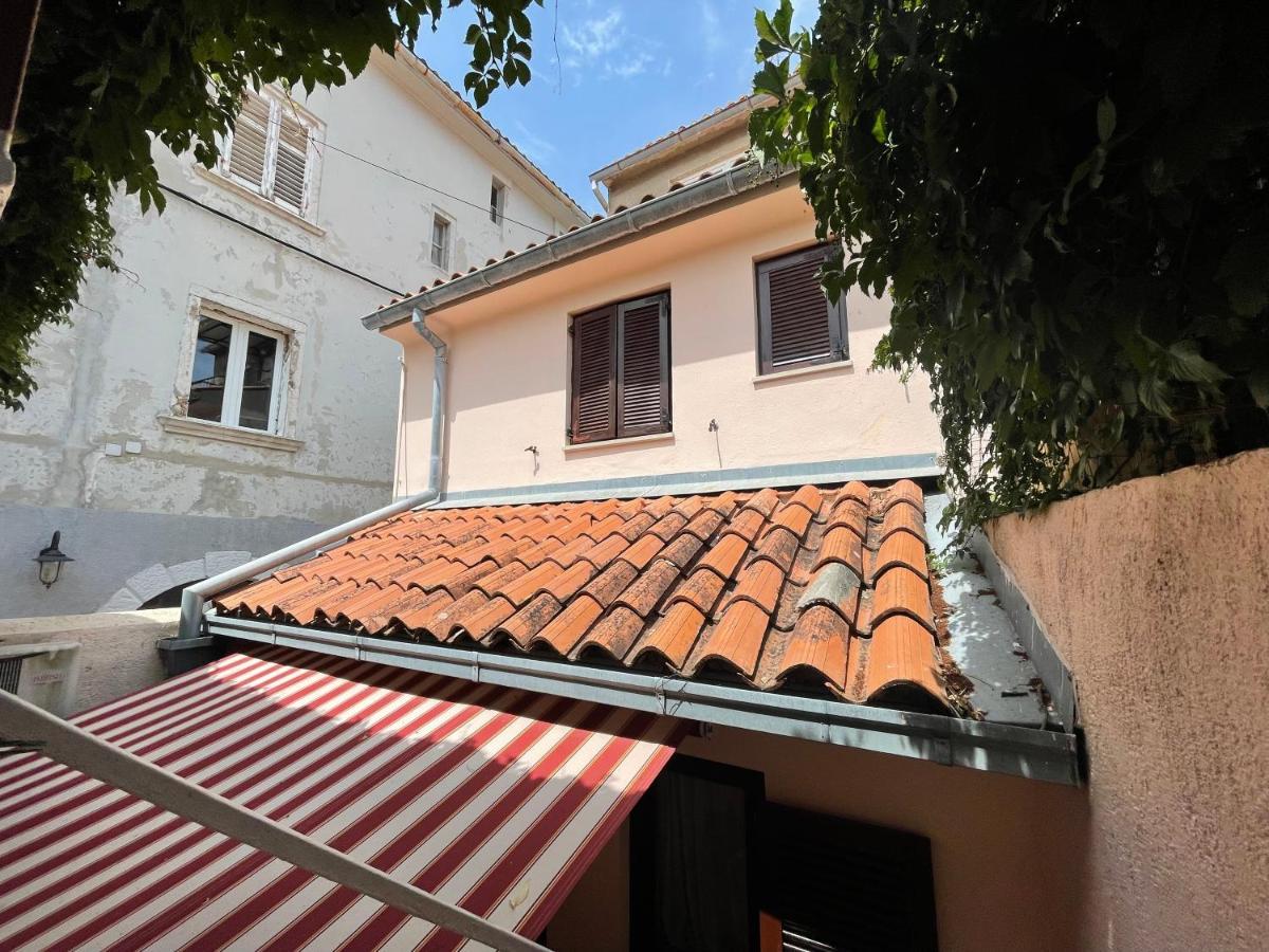 דירות קרק Casa Di Nives מראה חיצוני תמונה