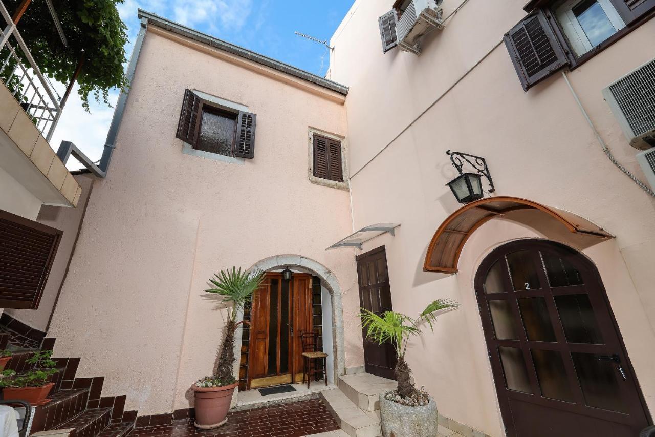 דירות קרק Casa Di Nives מראה חיצוני תמונה