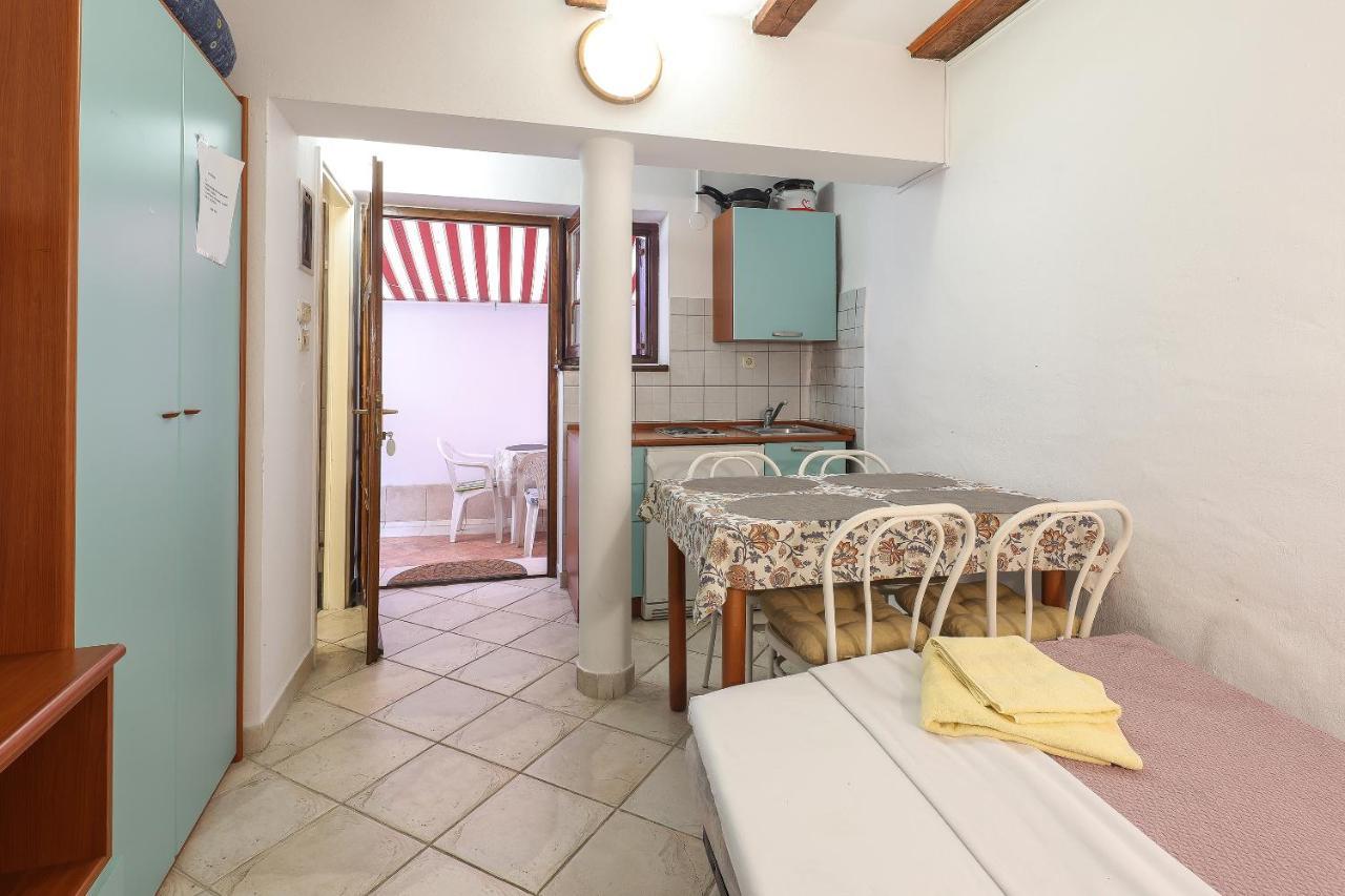 דירות קרק Casa Di Nives מראה חיצוני תמונה