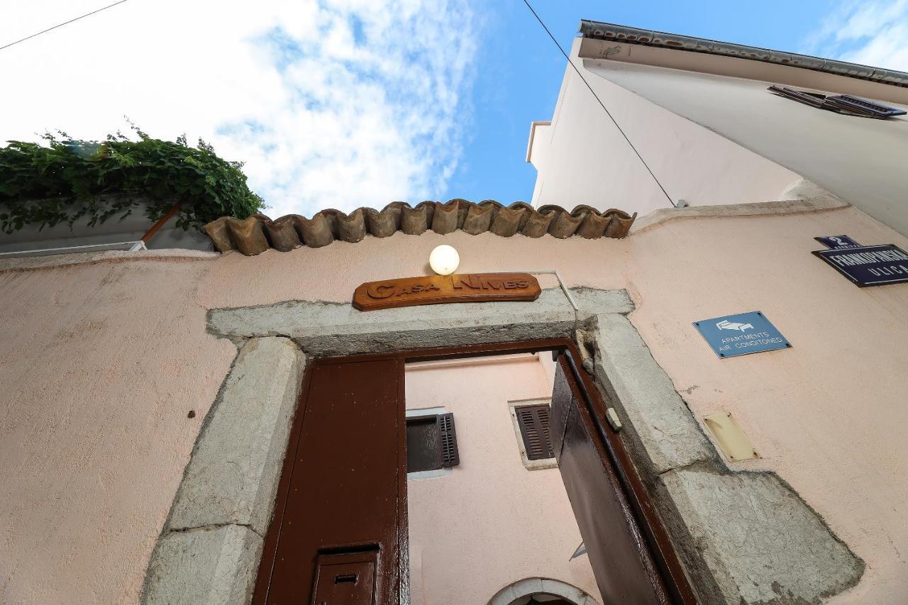 דירות קרק Casa Di Nives מראה חיצוני תמונה